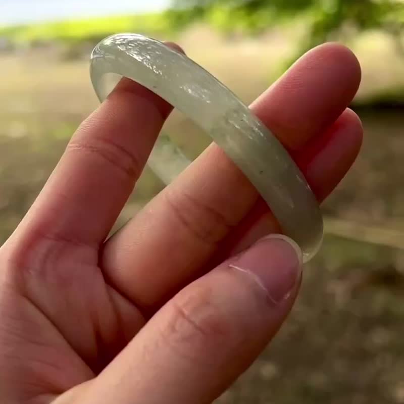 冰種 天然翡翠 緬甸 A玉 玉鐲 • 冰坡種湖綠飄花翡翠福鐲 - 手鍊/手環 - 玉石 綠色