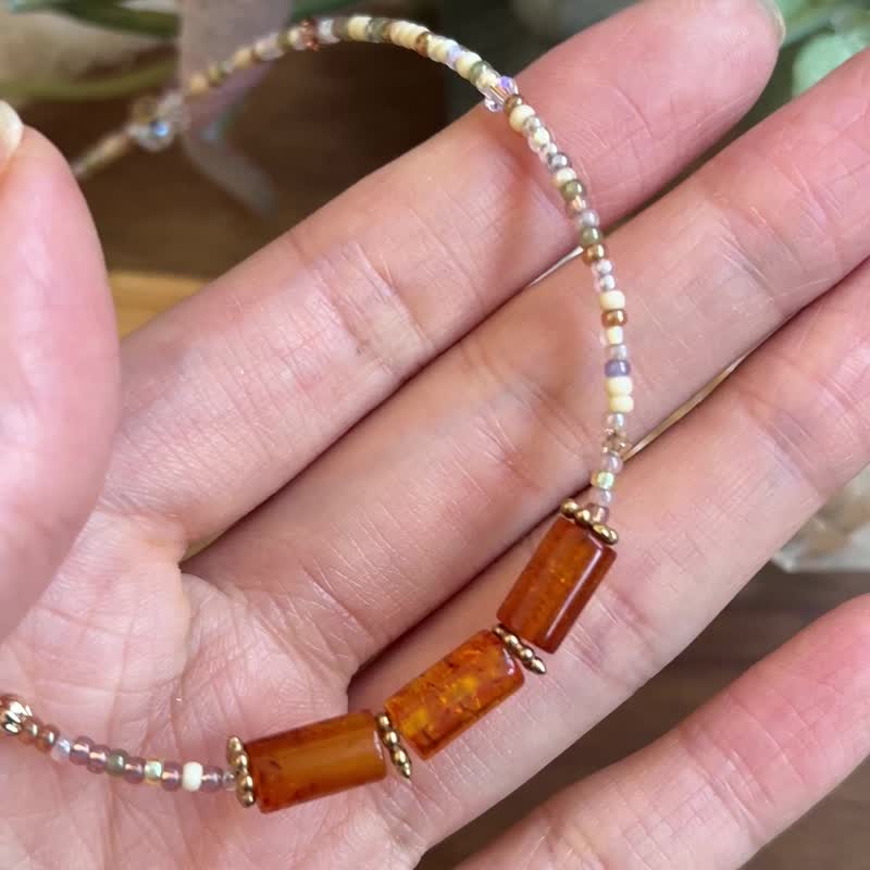 波羅的海 琥珀 民族風 玻璃米珠x天然石 珠珠鎖骨鏈 - 項鍊 - 水晶 咖啡色