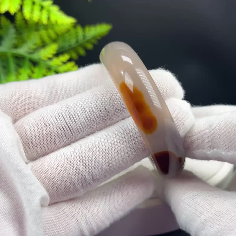 精致 冰灰風景瑪瑙手鐲 52MM 冰潤起剛飄紅色雲朵圖案 沈穩內斂 - 手鍊/手環 - 半寶石 灰色