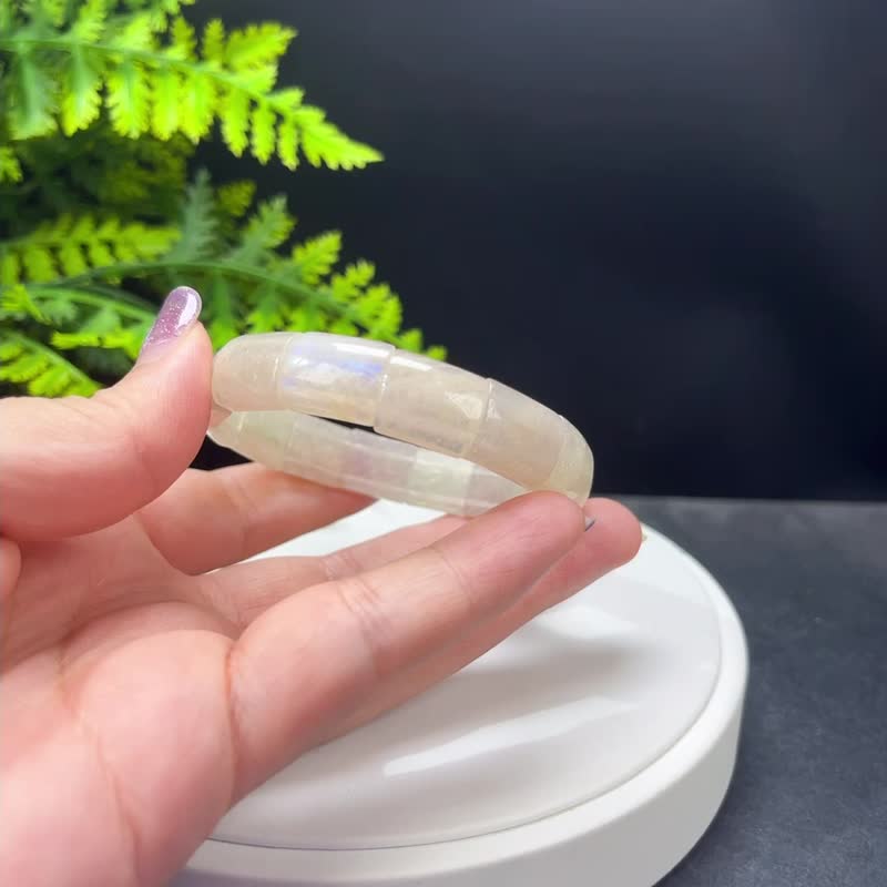 精品 天然日月同輝手排 月光石太陽石共生 12mm 顆顆藍光 - 手鍊/手環 - 水晶 