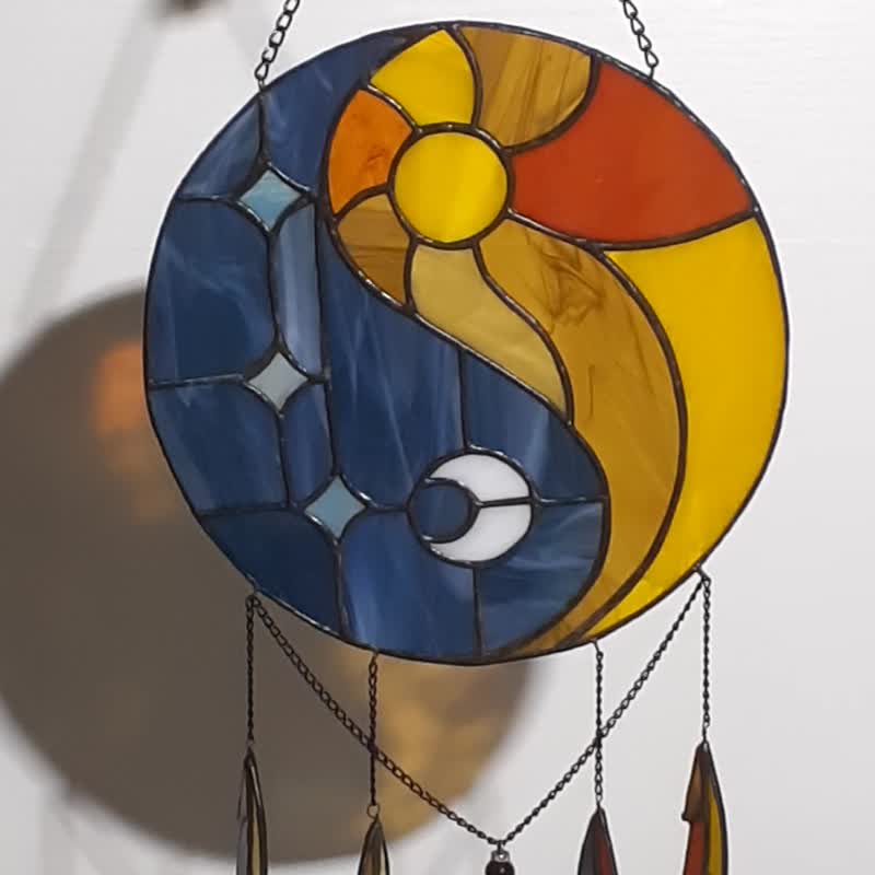 陰陽ドリームキャッチャー ステンドグラス 太陽と月 窓飾り - ショップ