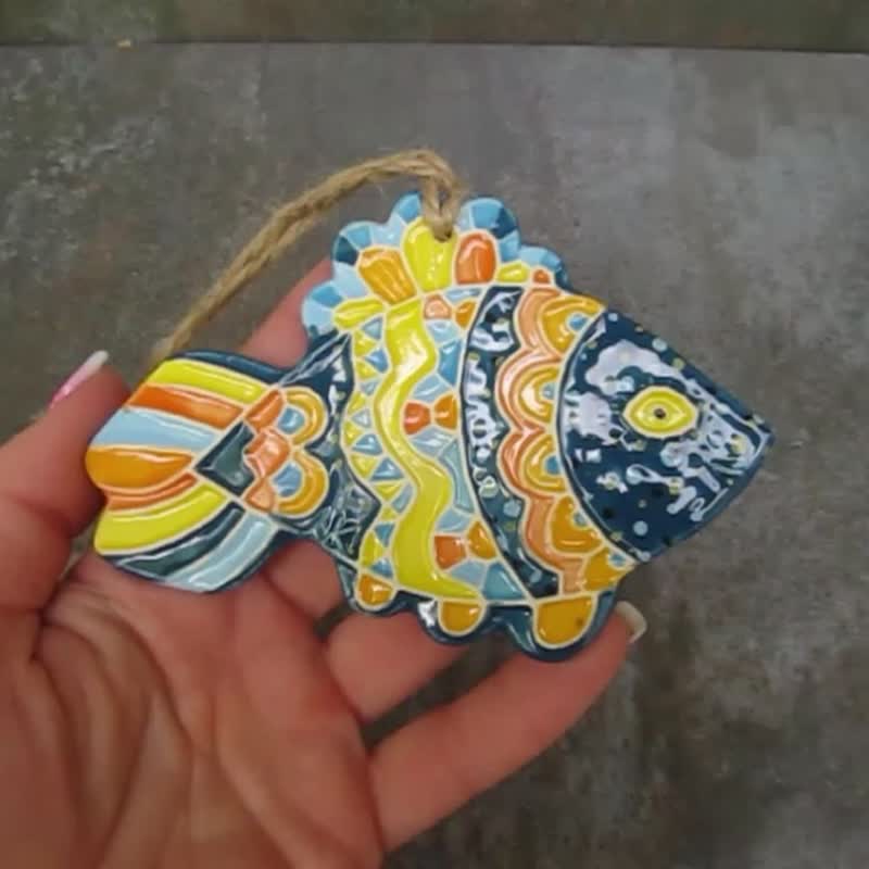 魚 陶器製 壁飾り