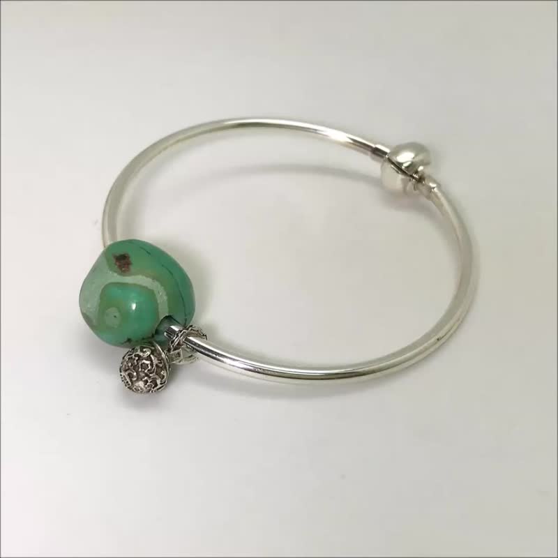 Silver Bracelet Turquoise Precious Stones Gemstone Bangle Silver Bell - สร้อยข้อมือ - เงินแท้ สีเขียว
