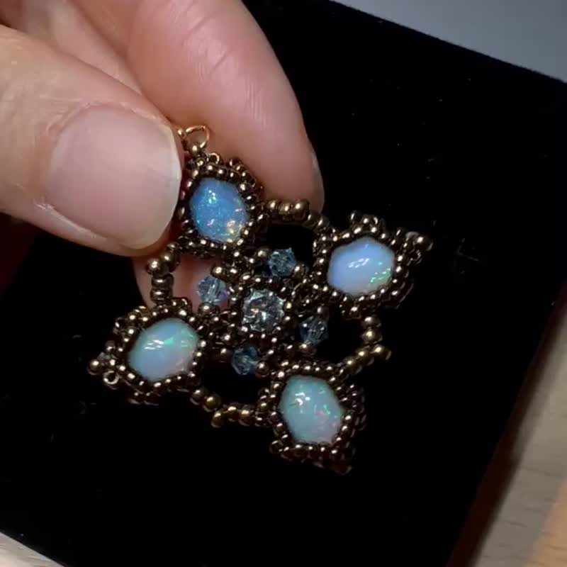 Ethiopian Opal 歐泊 澳寶 古典 vintage 串珠吊墜 配寶石繞製鏈 - 項鍊 - 寶石 金色