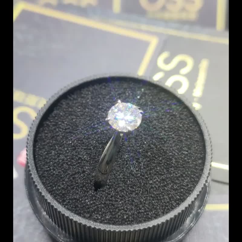 莫桑石 莫桑鑽 60分1-3四爪婚戒 台北門市 客製化訂製白金 - 戒指 - 其他材質 