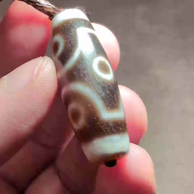 6 眼天珠吊墜項鍊天然正品復古瑪瑙西藏護身符 - 項鍊 - 寶石 卡其色