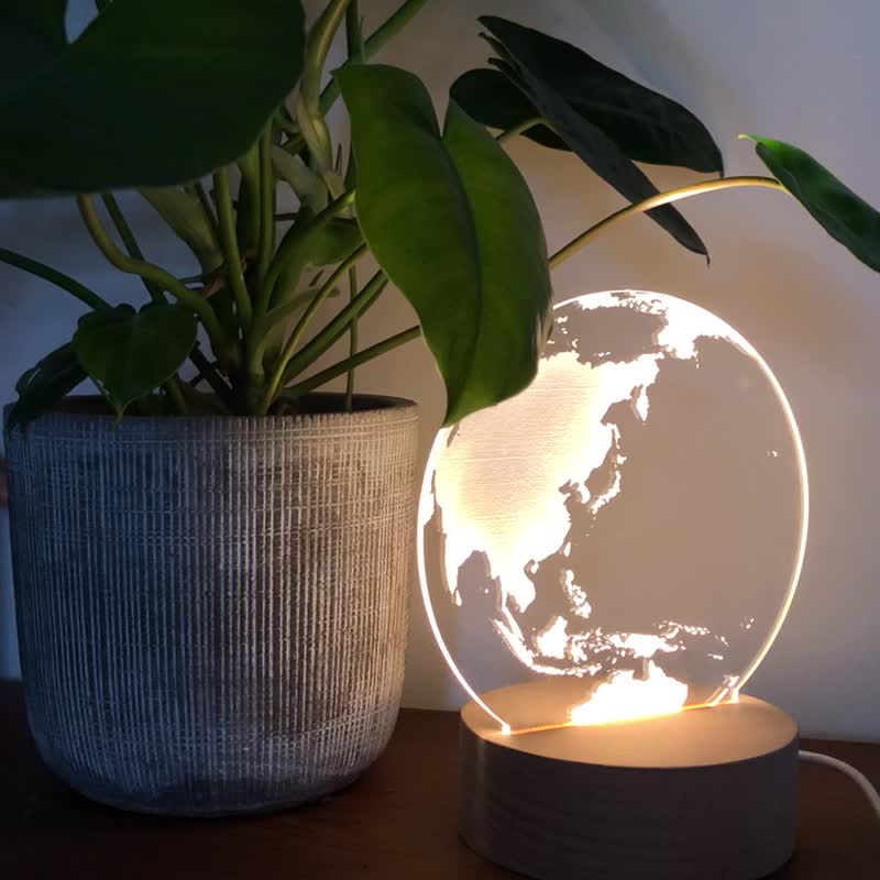 [Around the World - Earth Night Light] - Customizable text. Confirm the typesetting and ship the next day - โคมไฟ - ไม้ 