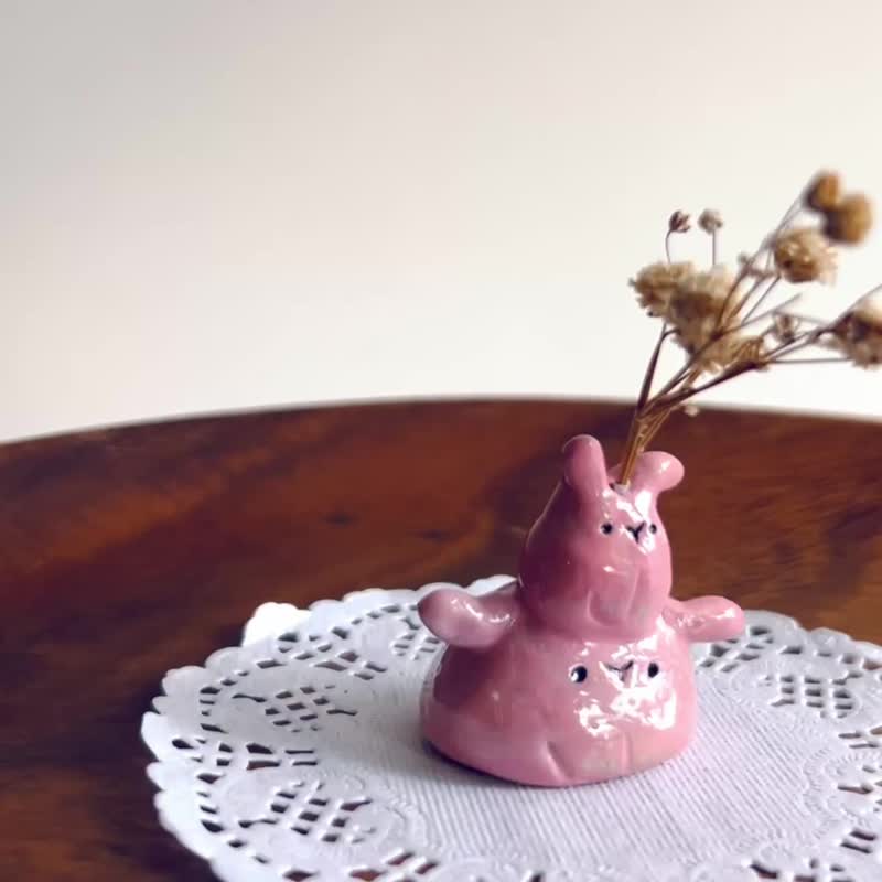 Enhanced Charm: Polymer Clay Ornaments - ของวางตกแต่ง - วัสดุอื่นๆ 