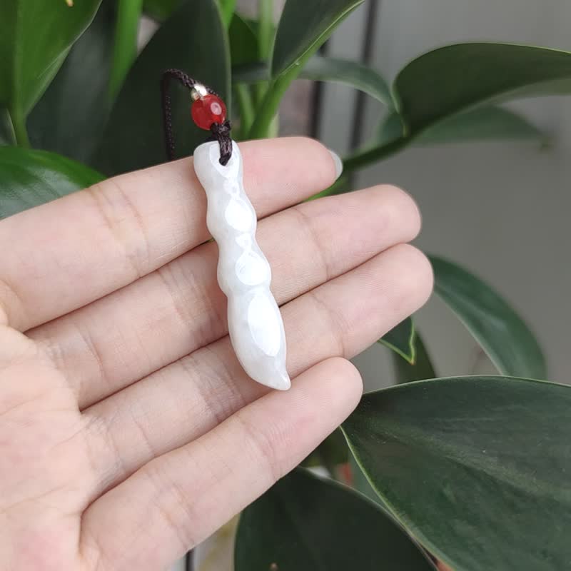 Natural Burmese Jadeite Pendant Necklace Product A - สร้อยคอ - หยก สีเขียว