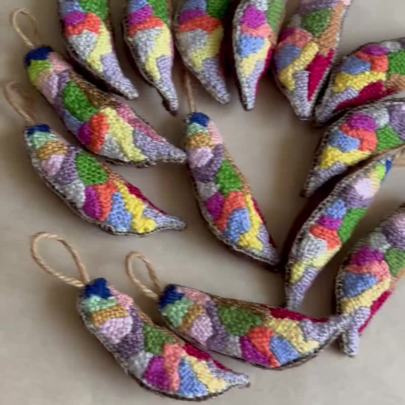 吊飾 台灣 補繡 刺繡 手工 掛飾 - 吊飾/掛飾 - 繡線 多色