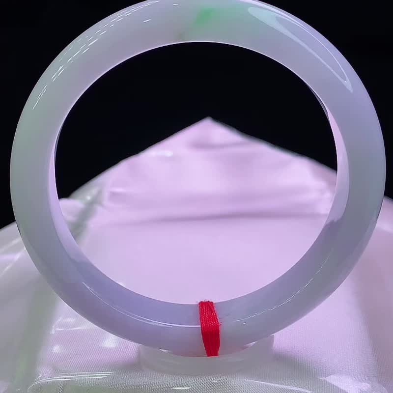 緬甸老坑 天然A貨翡翠手鐲 圈口60MM 春彩 水頭足 編號02963 - 手鍊/手環 - 玉石 