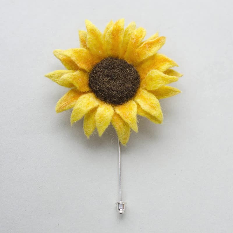 Wool Flower Pin Sunflower Lapel Pin for Suit - เข็มกลัด - ขนแกะ สีส้ม