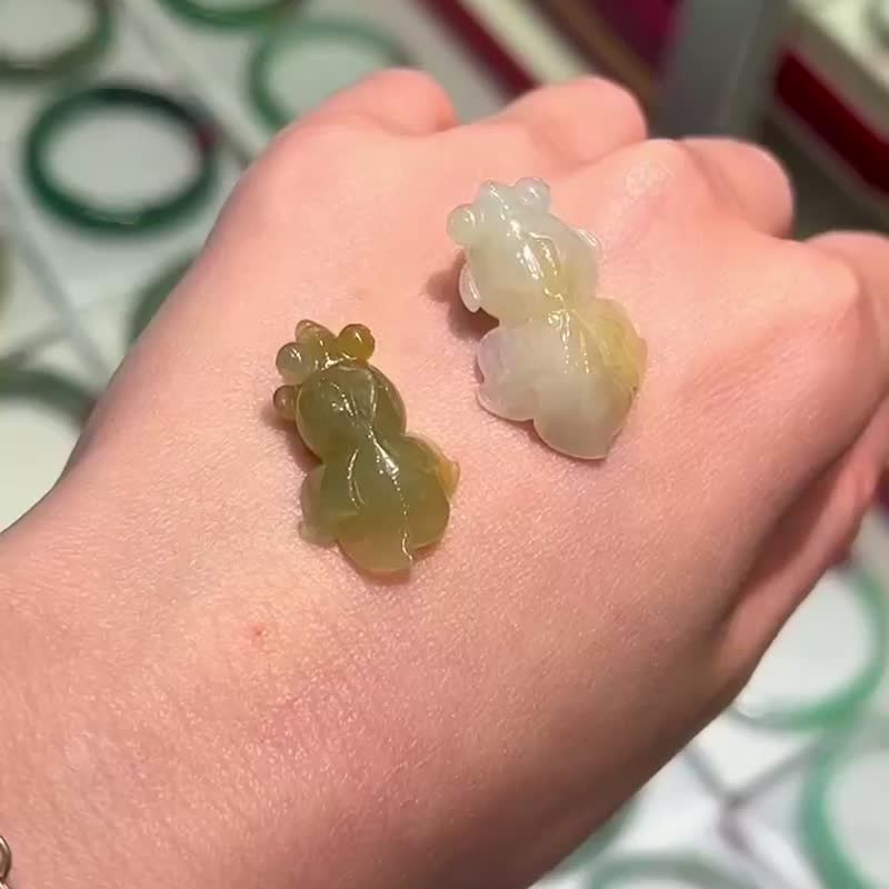 緬甸翡翠A玉 吊墜 手繩 手鏈 • 冰種秋香金魚翡翠吊墜 - 其他 - 玉石 綠色