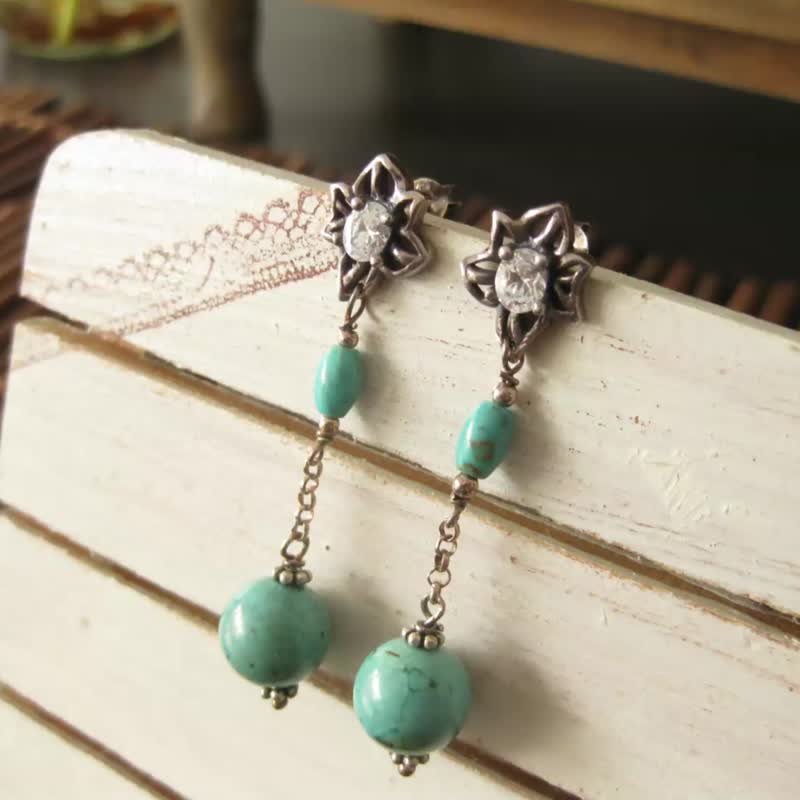 Christmas gift box | Sterling silver design earrings Stone+ turquoise (ear pins) - ต่างหู - หิน สีเขียว