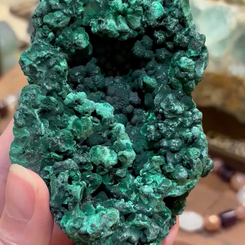 Malachite raw ore rough stone decoration home purification healing heart chakra physical and mental health energy crystal - ของวางตกแต่ง - หิน สีเขียว