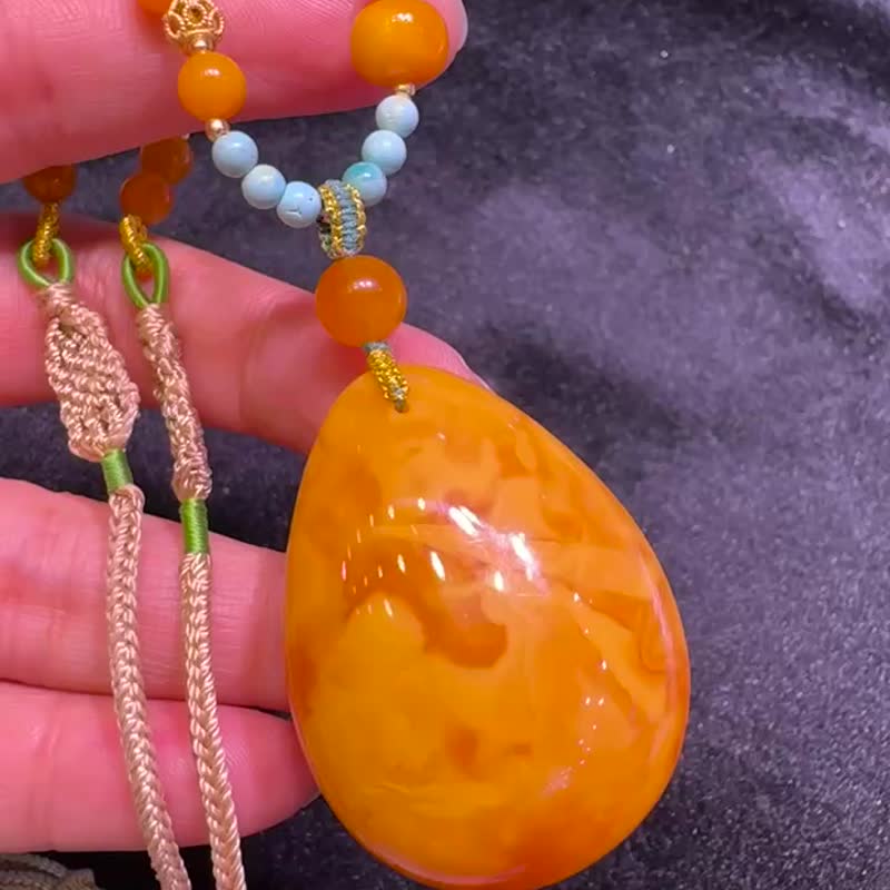 精品天然俄料蜜蠟水滴吊墜 滿蜜雞油黃 妖花虎皮紋 蠟質濃郁 - 項鍊 - 寶石 