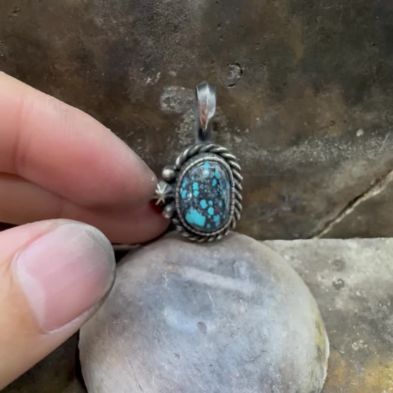 OOZEMETAL 湖北綠松石吊墜 925純銀 手工 舊化 飾品 - 項鍊 - 銀 