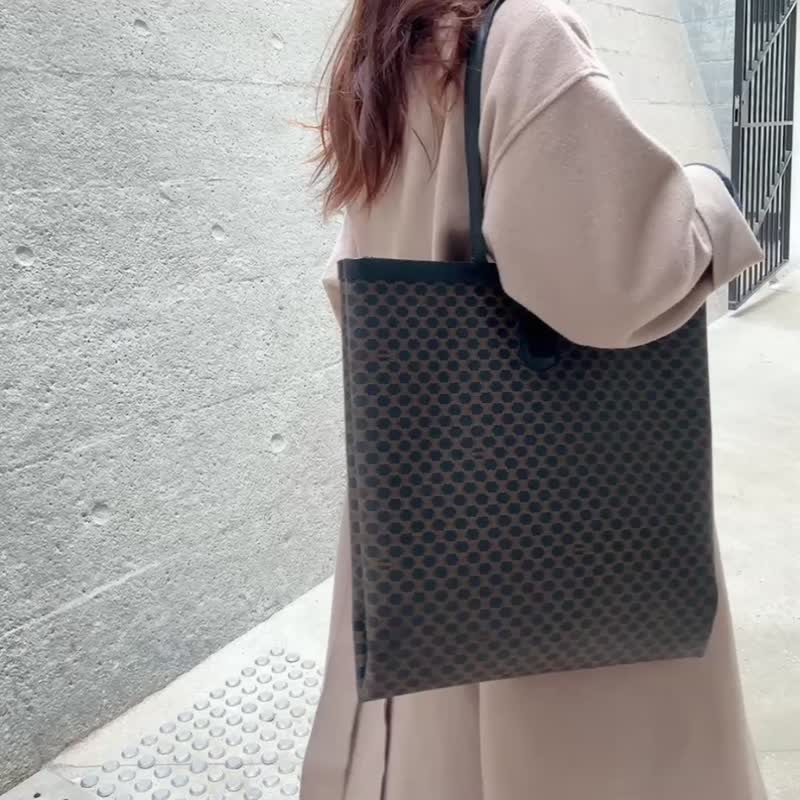 中古正品 Celine 凱旋門 黑色老花 托特包 單肩包 電腦包 - 側背包/斜背包 - 防水材質 黑色
