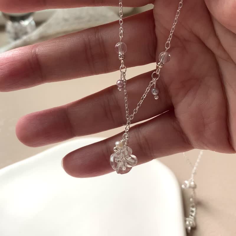 [Kimiko Handmade Jewelry] Herkimon White Crystal Elegant Style Necklace - สร้อยคอ - คริสตัล ขาว