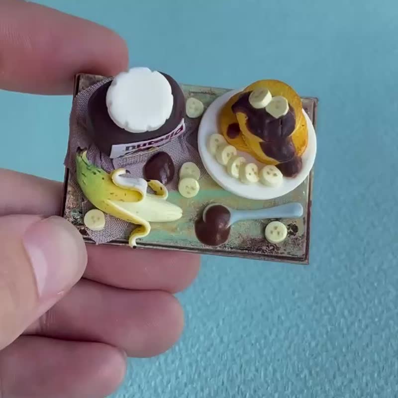 Miniature set with pancakes - 公仔模型 - 其他材質 多色