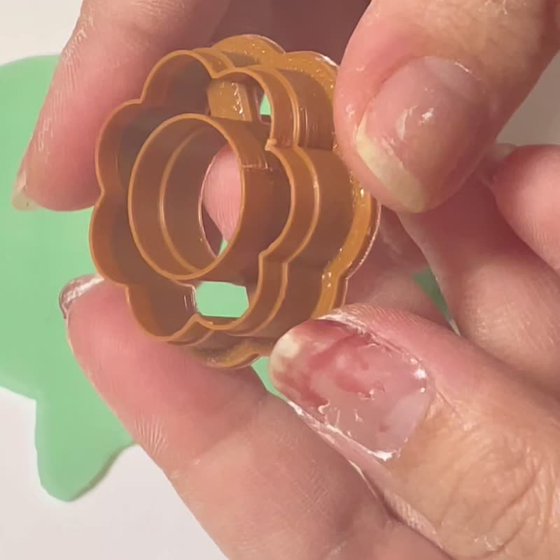 カッター１ - 金工/飾品 - 塑膠 