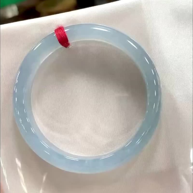 冰種翡翠天然翡翠玉鐲 A玉手鐲 玉鈪 • 冰種天空藍翡翠福鐲 - 手鍊/手環 - 玉石 藍色