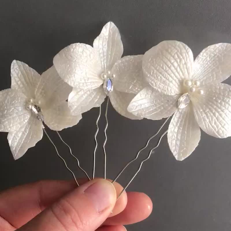 Orchid hair pins, Bridal hair pins, Flower hair pins - 髮圈/髮夾 - 黏土 白色
