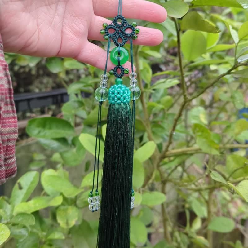 Classical Chinese style tassel Chinese knot Malay jade safety buckle large bead crown tassel pendant - พวงกุญแจ - หยก สีเขียว