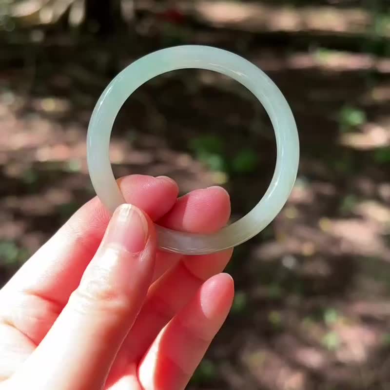 冰種 天然翡翠 緬甸 A玉 玉鐲 • 冰種芙蓉晴水福鐲 - 手鍊/手環 - 石頭 綠色