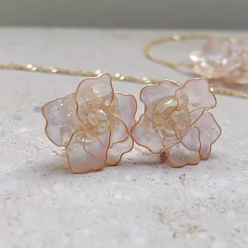 Shadow Sunflower Blossom Baroque Pearl Earrings - Earrings & Clip-ons - Resin Pink