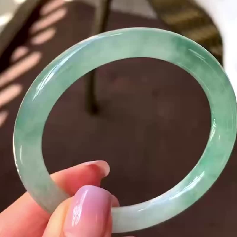 冰種 天然翡翠 緬甸 A玉 玉鐲 • 冰種森林翡翠圓鐲 - 手鍊/手環 - 玉石 綠色