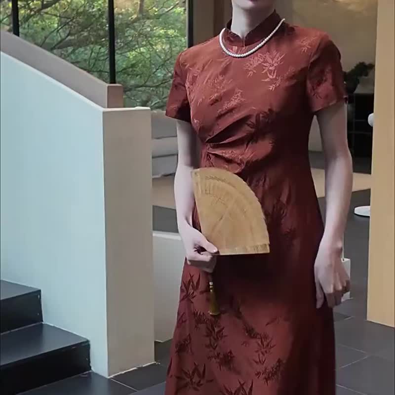 桐影 棕紅色 新中式提花改良旗袍  復古改良新娘敬酒服婚禮禮服 - 旗袍/改良式旗袍 - 聚酯纖維 紅色