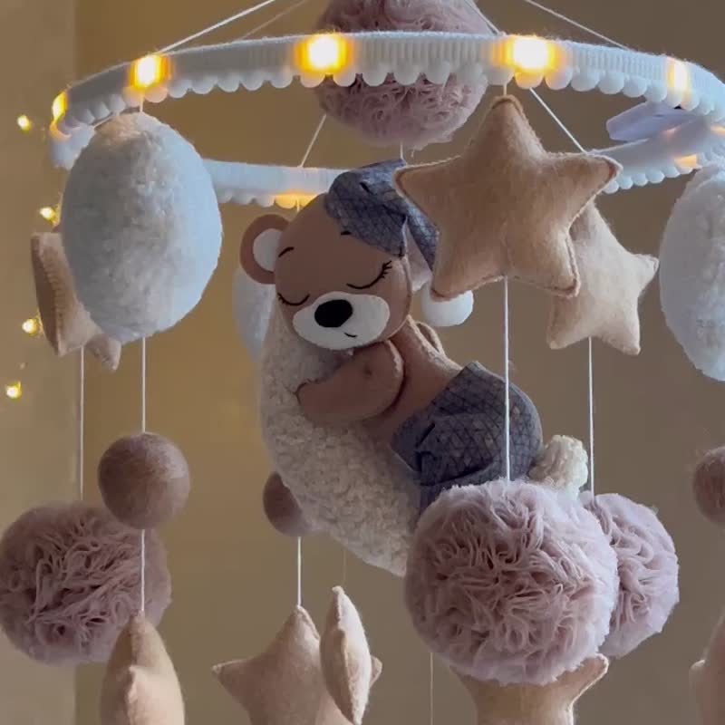 Baby mobile bear Baby shower gift Nursery mobile felt hanging - 寶寶/兒童玩具/玩偶 - 其他材質 咖啡色