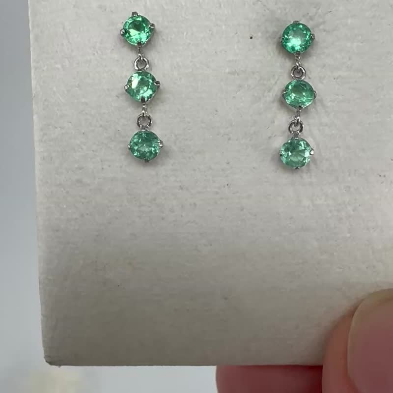 翠語Colombian Emerald 長垂耳環 - 耳環/耳夾/耳骨夾 - 貴金屬 