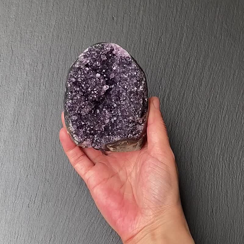 Promote wealth and bring good luck - Natural raw mineral gypsophila amethyst flower ball town amethyst degaussing bracelet for quick shipment - Items for Display - Crystal Purple