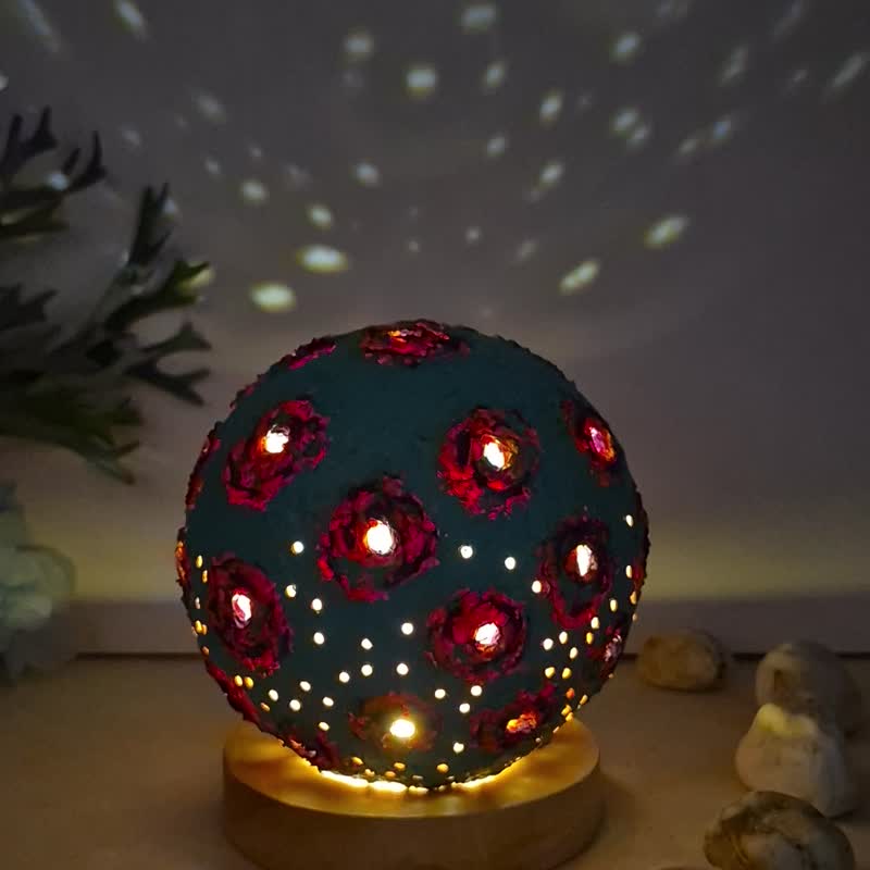 熱情玫瑰小夜燈 - 燈具/燈飾 - 紙 多色