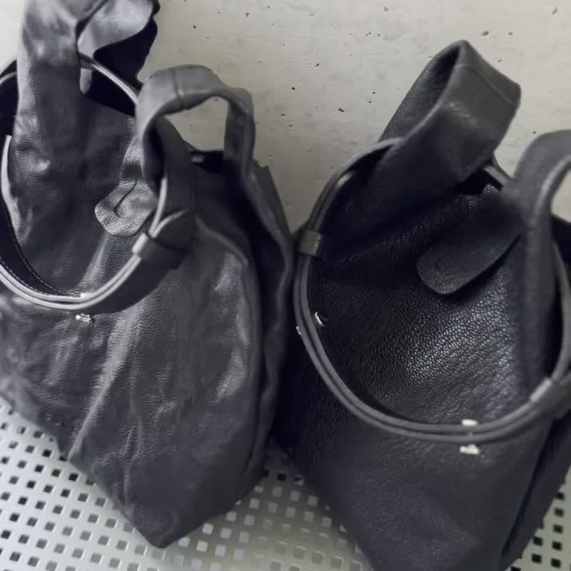 Usual Bag S_Black_Genuine leather_ tote bag - 手提包/手提袋 - 真皮 黑色