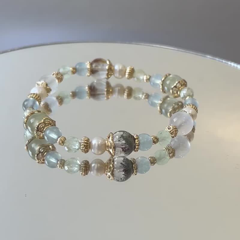 Green Ghost Blue Halo Moonstone Stone Natural Crystal Bracelet - สร้อยข้อมือ - คริสตัล 