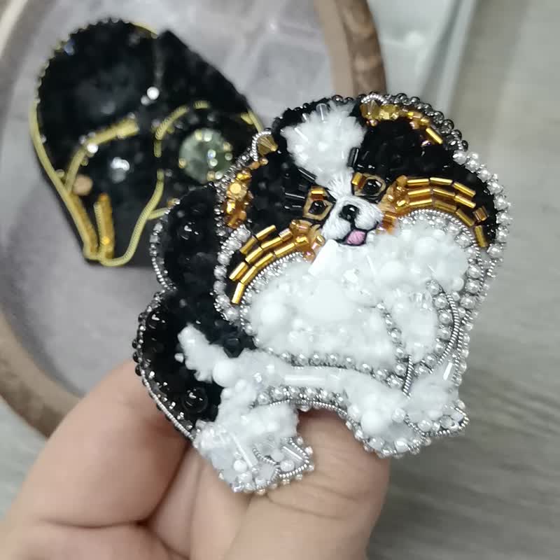 Dog portrait, Pomeranian jewelry brooch, dog show number clip, pet portrait - Brooches - Glass White