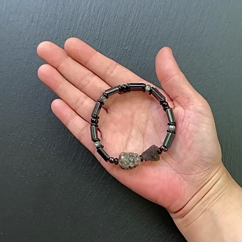 黑膽石x黑曜石x拉長石x椰殼x天狼星石x火焰石貔貅手鍊 客製禮物 - 手鍊/手環 - 水晶 多色