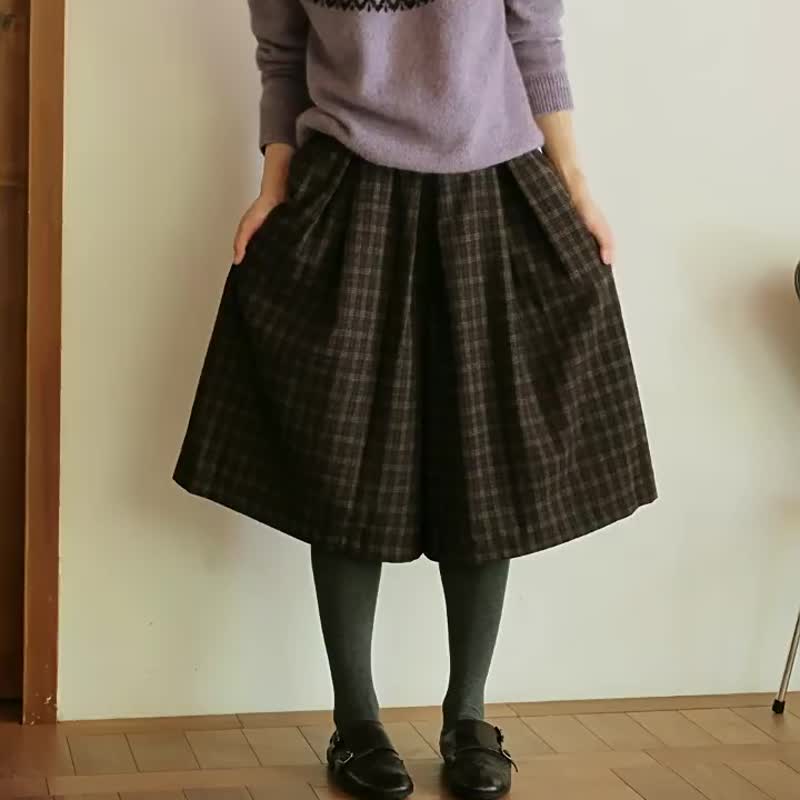 羊毛混紡格紋闊腿中褲 - 女長褲 - 棉．麻 多色