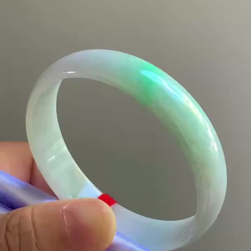 冰種 天然翡翠 緬甸 A玉 玉鐲 • 糯冰種翡翠福鐲 - 手鍊/手環 - 玉石 綠色
