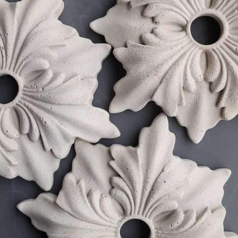 Set of 3 water spout rosettes  6.1/2 inch - 壁貼/牆壁裝飾 - 其他材質 