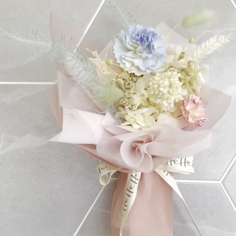 沁藍之心 - 母親節花束/母親節花禮/永生擴香花禮 - 乾燥花/永生花 - 植物．花 