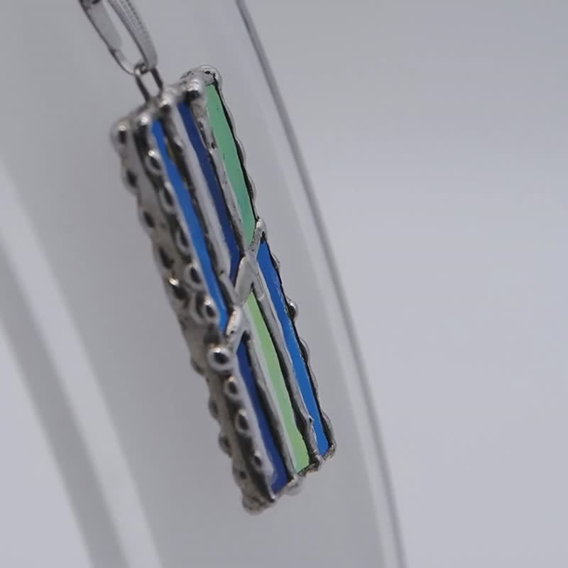 Minuteness stained glass pendant - สร้อยคอ - แก้ว หลากหลายสี