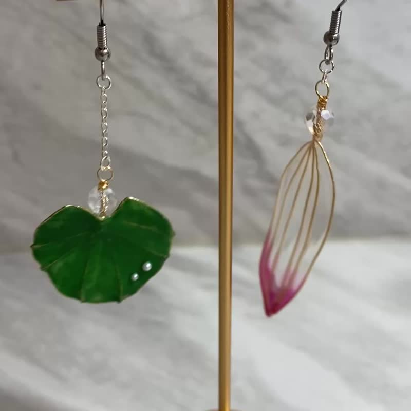 Jocelyn 水晶花飾品-睡蓮耳環-黃/造花液/樹脂花/滴膠/耳飾/花束/ - 金工/飾品 - 樹脂 紅色