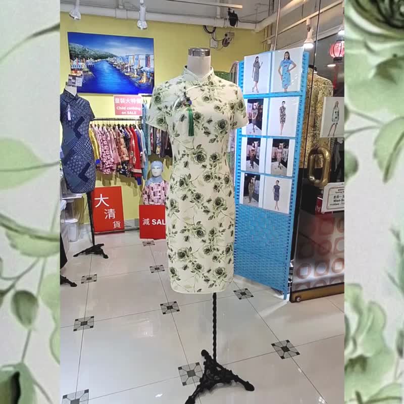 Vintage Qipao Cheongsam Retail Dress Light green rose cheongsam Qipao - Qipao - Cotton & Hemp Green