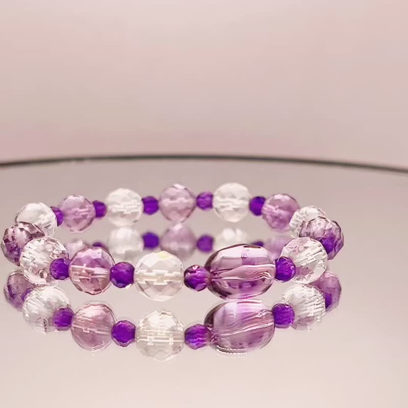 Anita's handmade ~ ametrine diamond-cut round beads & white crystal diamond-cut round beads & translucent amethyst random bead bracelet - สร้อยข้อมือ - คริสตัล 