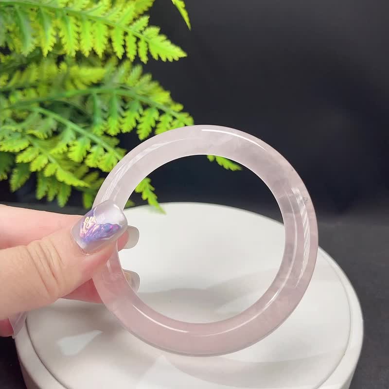 精品 粉晶手鐲 58MM 冰透玫瑰水晶芙蓉冰飄石英手環 沈穩平靜魅力 - 手鍊/手環 - 水晶 粉紅色