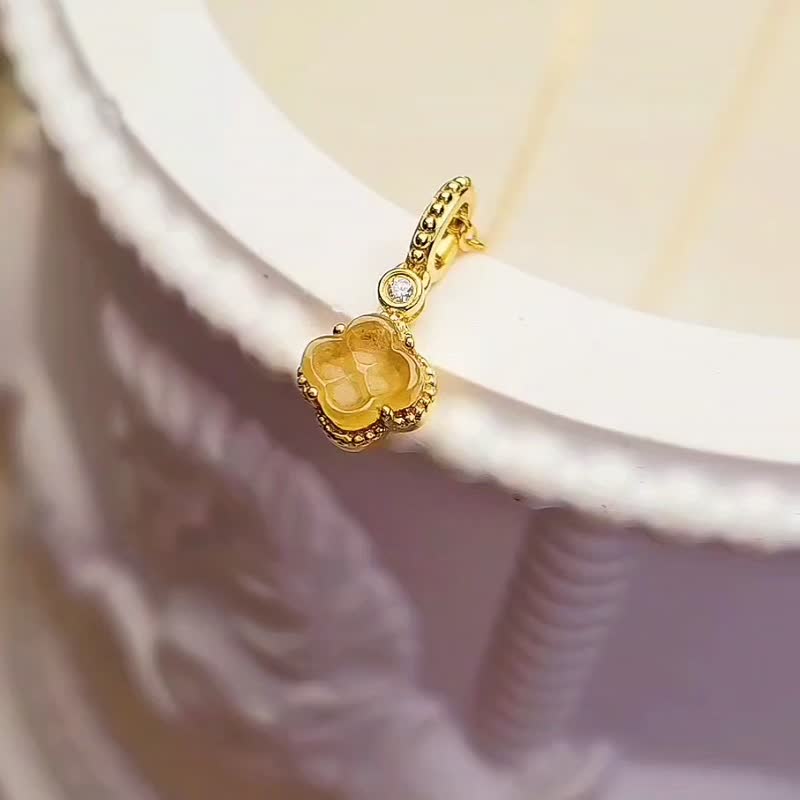 Lucky and noble people|18k real gold and diamond osmanthus|Myanmar A-grade jade ice glass macaron yellow osmanthus pendant - สร้อยคอ - หยก หลากหลายสี